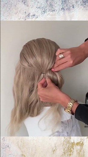 How to make easy and beautiful hair bun. Hairstyle tutorial