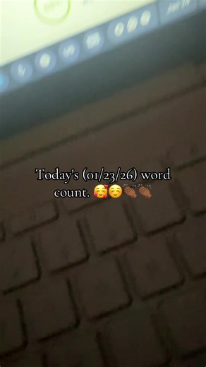 Any progress is always good progress. 🥰💛💛#fyp #urbanfiction #qadir #booktok #authorsoftiktok