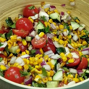 Roasted Corn Salad - Super Easy and Very Delicious! ❤️❤️ | Foodz