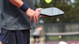 Hand & Wrist Pain: Non-Surgical & Surgical Treatment Options