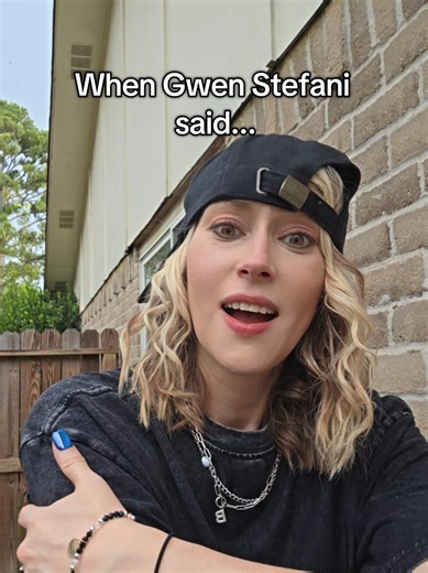 This sh!t is bananas B-A-N-A-N-A-S! #gwenstefani #throwbacksongs #millennial #2000sthrowback #2000snostalgia