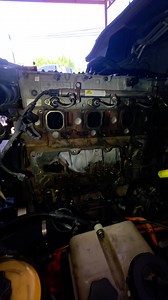 Cambio empaques manifold de admision, motor dd15 | Martinez Diesel Repair