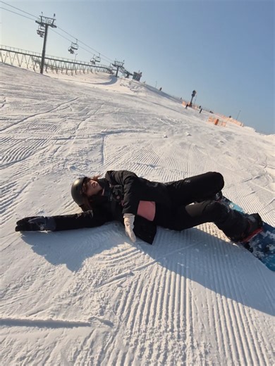 First Time Snowboarding with a Friend