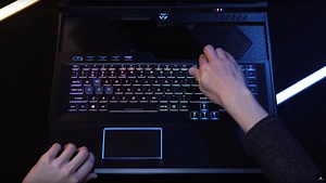 The new Acer Predator Helios 700 with i9-9980HK, RTX 2080 and HyperDrift keyboard - specs, configurations, prices
