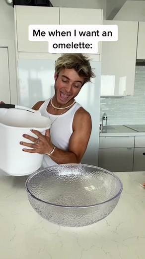 1.4M views · 10K reactions | Don’t waste food  you should always be So Halal Mode  #baderalsafar #food #foodasmr #asmr #dontwaste #dontwastefood #omellete #egg #halal #sohalalmode | Bader Al Safar | Facebook