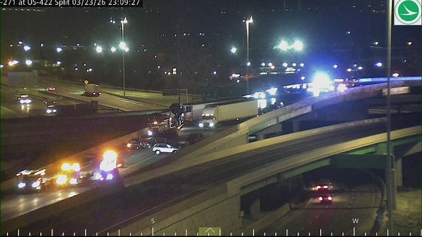 Traffic alert: Multi-vehicle crash on I-271 Northbound express