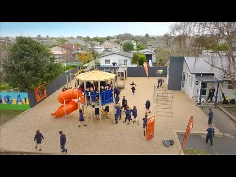 South New Brighton School Project Playground | Mitre 10 Helping Hands