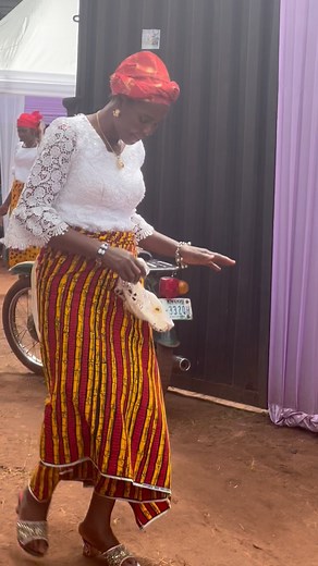 Age Grade Honours Late Mrs. Nkiruka Peace Ezeobi (Ugbo Ndu) with a Befitting Burial | 9th Mile Studio Nanka