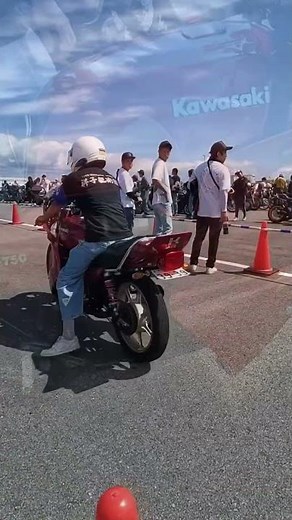 フルカスタム【Z750GP】の咆哮#マフラー音 #マフラー #Z750GP #バイクカスタム