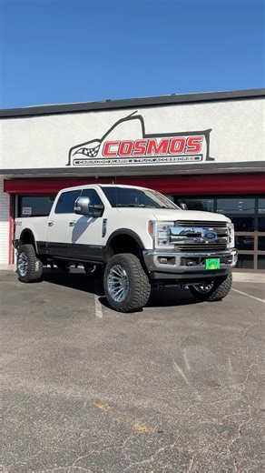 2019 F250 lifted 6” BDS lift w/ 22” Hostile wheels & 37” Tires
