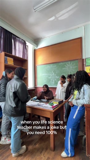 Raeesa Dalvie (@raeesadalvie)’s video of teacher