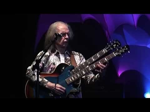 YES - ROUNDABOUT // TO BE CONTINUED MEME