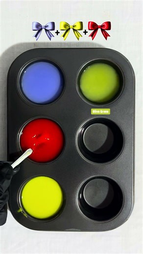 Guess the final color | enchanted blue + flame red + neon yellow #colormixing #amazing