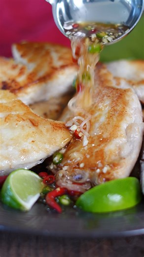 Simple ingredients, effortless cooking, and complex flavors come together in this pan-seared scarlet snapper with a vibrant Thai-style Prik Nam Pla sauce. Pan-Seared Red Snapper 8 - 6 oz. Omaha Steaks Scarlet Snapper Fillets, thawed (Shop now: https://www.omahasteaks.com/product/Scarlet-Snapper-Fillets-4-6-oz-02888?SRC=RZ0616 ) 1 tablespoon Omaha Steaks Signature Seafood Seasoning 3 tablespoons avocado oil, plus more as needed 3 cloves garlic, unpeeled 1 stalk lemongrass, cut into 1” pieces 1” p