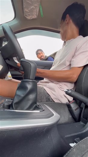 Fahrudin Raharso on Instagram: "Ndue omah sek, lagek ndue mobil bolo 😁👍"