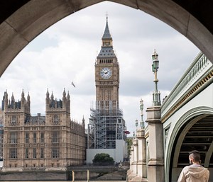 Big Ben is one of the most photographed landmarks in the world. The House of Commons photographer, Mark Duffy, has documented the scaffolding as it was constructed around Big Ben. In this stop motion video, we can see the different stages the construction went through. Mark took the photographs from an archway across the River Thames, under Westminster Bridge. Each image was taken from the exact spot, so we can watch as the scaffolding rises up the tower. The scaffolding will move around the clo
