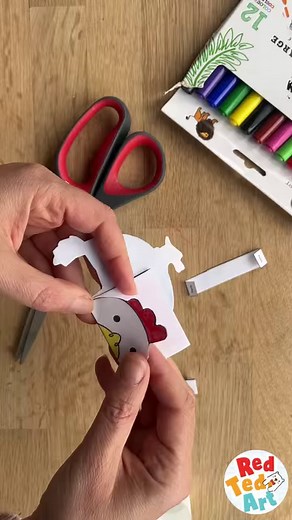 Easy and oh so fun animal finger puppets! Coloring page fun! Choose from 10 farmyard animals! https://www.redtedart.com/animal-finger-puppets-printable/ | Red Ted Art