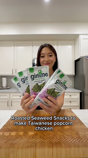126K views · 439 reactions | Taiwanese Popcorn "Chicken" made with seaweed + enoki. ✨ These crispy Enoki Seaweed Rolls are so crunchy and have major flavor thanks to our Roasted Seaweed Snacks (Teriyaki is the secret ingredient)! Seaweed? So Good! Cr: @thespicyjuju | Gimme Seaweed | Facebook