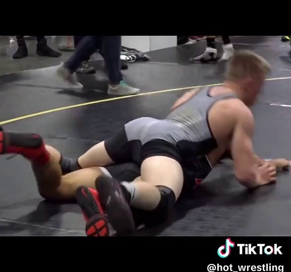 Wrestling: Dive into the World of Arm Wrestling