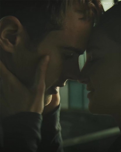 Exploring the Love Story of Fourtris in Divergent