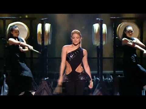Shakira "Did it again" Live on X Factor 15 Nov 2009 HQ