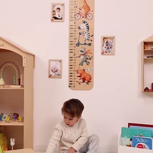 ENJOY THE WOOD Kids Wooden Growth Chart for Wall with Optional Photo Frames - Wall Mounted Height Chart for Kids - Nursery & Playroom Decor Wooden Ruler - Height Measurement Tool (Princess)