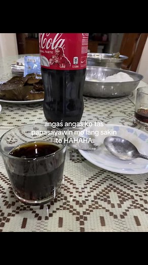 Mistletoe Dance Trend: Live Photo Tutorial & Fun Moves