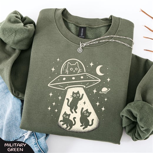 Space Cat Shirt, Funny Alien Cat Tshirt, Vintage Retro Cat Shirt, Oversized Graphic Tee, Cat Lover Shirt, Kitten Aesthetic Tee - Etsy