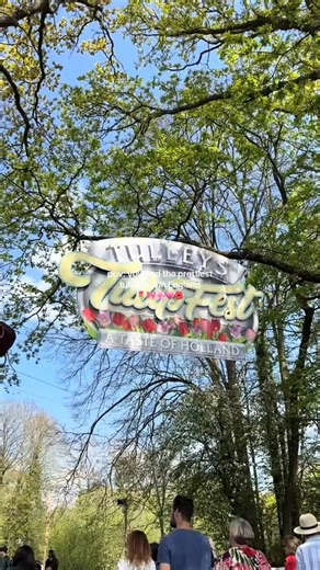 1.5 million tulips. One unforgettable spring day 🌷 📍 Tulleys Tulip Festival - West Sussex 🎟️ TulipFarm.co.uk 🌷 Wander through sweeping colour, enjoy live music drifting across the fields and pause for delicious seasonal food as you explore. From relaxed afternoons in the countryside to joyful family moments among the blooms, Tulleys Tulip Festival is where spring memories are made. With over 100 varieties flowering in succession, no two visits are ever quite the same. Video credit: Madison S