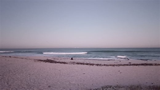 Sunday surf report Another fun day of surf in a light Easterly wind early going a breezy SE later 4-24kmh. Surf is a clean 2-4ft with mostly 2-3ft. Table view clean 2-3ft. Big Bay clean 2-3ft but inconsistent. Derdes and surrounds mod clean 3ft , a few fun good peaks early before a south to SE wind. Check down south, west coast, the mountains and dunes , false bay choppy 2ft . Definitely a peak around at selected spots. Water temperature 13-14 Deg Low 11h06 High 17h22 Get out there | Sunset Surf