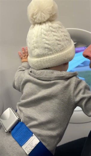 10 EASY Airplane Activities for a 1 Year Old ✈️ | Screen-Free Toddler Travel Tips #toddlertime