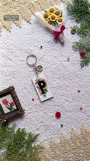 DIY Keychain | DIY Gift Ideas । #diycraft #keychain #viralsong #trendingshorts #acrylicart