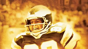 Watch Invincible 2006 full movie on Fmovies