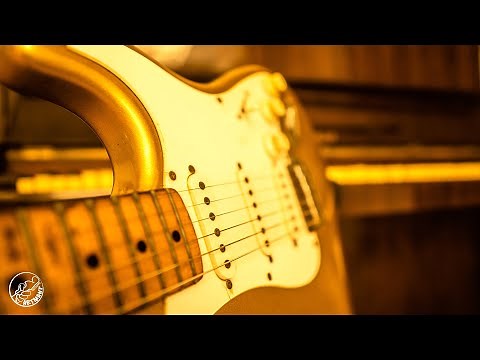 12 Bar Blues Backing Track in E