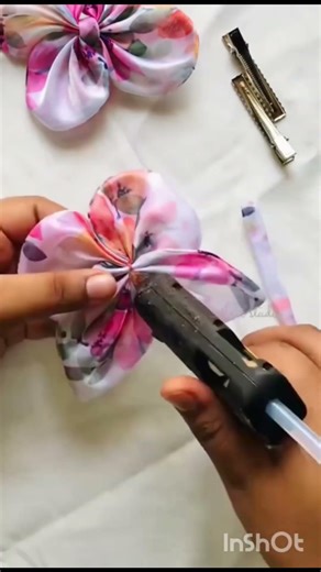 DIY Cute Hair Bow🎀 For Girls in just 5 min💓 #shorts #hairaccessories