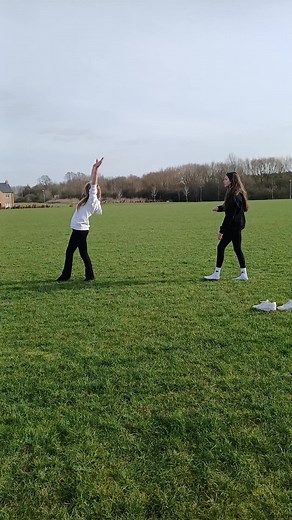 POSE! #trend #duo #foryoupage #gymnastics #flip