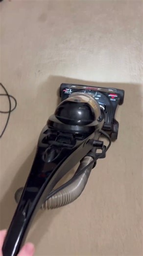 Bissell Cleanview Powertrak Plus Quick Test Run #vacuum #vacuumcleaner #bissell #fyp #shorts