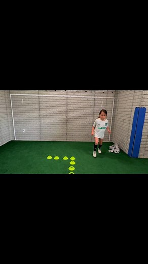 Morning basement work 💪🏽 ⚽️ #soccer #clubohio #u7 | Elizabeth-Nate Black