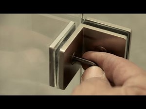 Montage Walk-in-Dusche mit 2 Festteilen