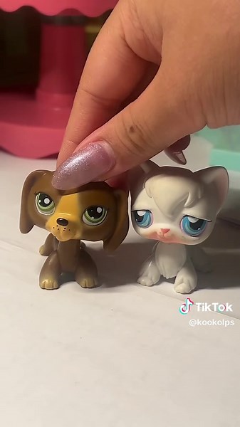 yes i’m aware most of these r fake but it’s ok #broke #lps #skit #lpstiktok #lpscollection #lpstok #lpscollector #lpsassessories #lpscommunity #lpsassessories #lpscommunity #lpscustom #viral #fyp #tiktok #toys #collector #toyunboxing #collector #lpsmuser #lpspopular #lpsk