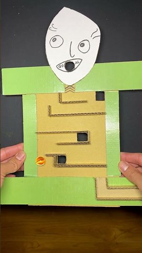 Tough Maze Challenge: Guide the Marble to the Exit!