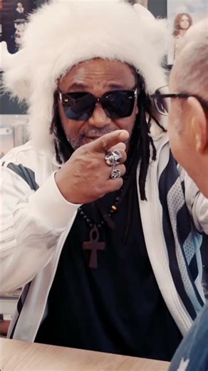 Skindred - Gosport & Southampton Record store Tour !