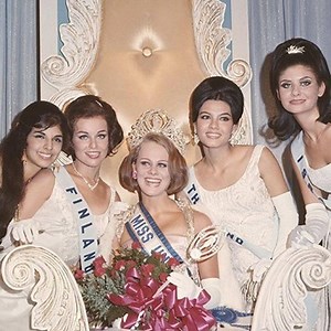 14 reactions · 19 shares | VIDEO Exactly 53 years ago today Miss Universe 1966 was held on 16 July 1966 at the Miami Beach Auditorium in Miami Beach, Florida, United States. Margareta Arvidsson of Sweden was crowned Miss Universe 1966 at the end of the event. | Beauty Queens Pictures | Facebook