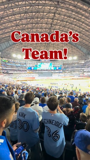 (Volume up) The crowd is fired up!!! #SeeTorontoNow | peter_papi