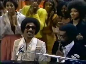9.8K views · 268 reactions | Stevie Wonder Tribute To Minnie Riperton 1979. Stevie Wonder Has Lost Many Close Friends Like Donny Hathaway, Marvin Gaye, and Luther Vandross. I've seen footage of him performing at Marvin Gaye's funereal. So sad! | Timeless Tv & Music Moments | Facebook