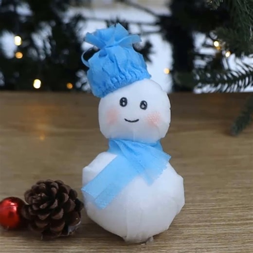 DIY snowman from face masks | Life and Fun Story