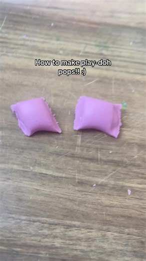 Cómo hacer pops de Play-Doh caseros