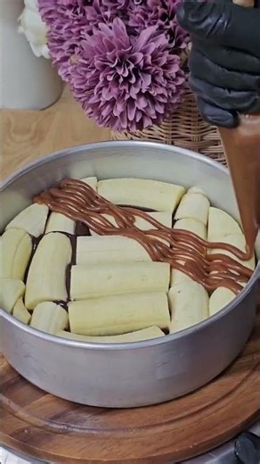 How to assemble a Banoffee Cake Shape #foodie #cake
