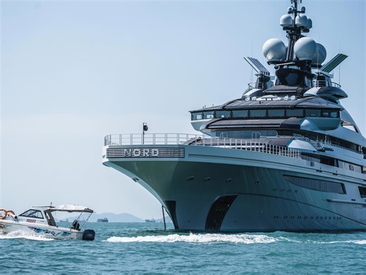 A $500 million Russian superyacht managed to sail through the blockaded Strait of Hormuz