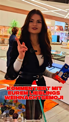 Schmuck und Uhren | Juwelier on Instagram: "Türchen Nr. 19 öffnet sich! 🎅✨ Heute haben wir im Gold Heinrich Adventskalender ein absolutes Highlight für die Kids: Eine mega coole ice watch Smartwatch! ⌚️💎 Die Uhr ist nicht nur stylisch, sondern auch der perfekte Begleiter für kleine Abenteurer. Ihr wollt sie gewinnen? So einfach geht’s: • Kommentiert mit eurem liebsten Weihnachts-Emoji (🎅🎄🎁❄️) Liket diesen Beitrag und Folgt uns @goldheinrich Viel Glück! 🍀 Teilnahmebedingungen findet ihr im 